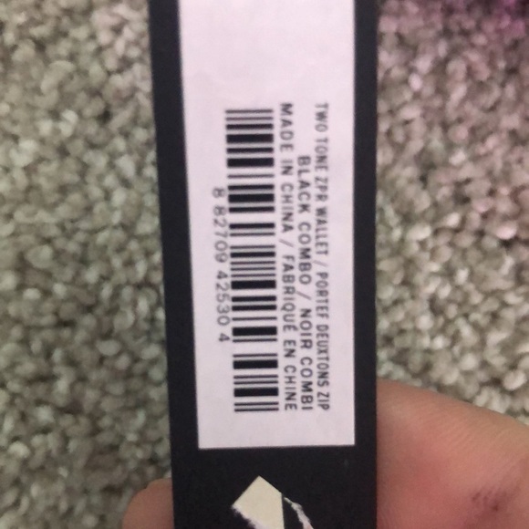 nwt Love and lore black wallet - Picture 5 of 5